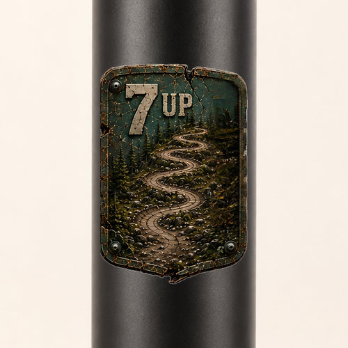 7 Up Trail Relics Insulated Straw Bottle — UV-print close-up